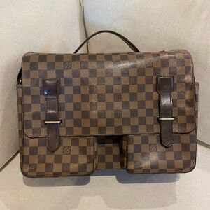 Louis Vuitton Broadway Damier Canvas Messenger Bag